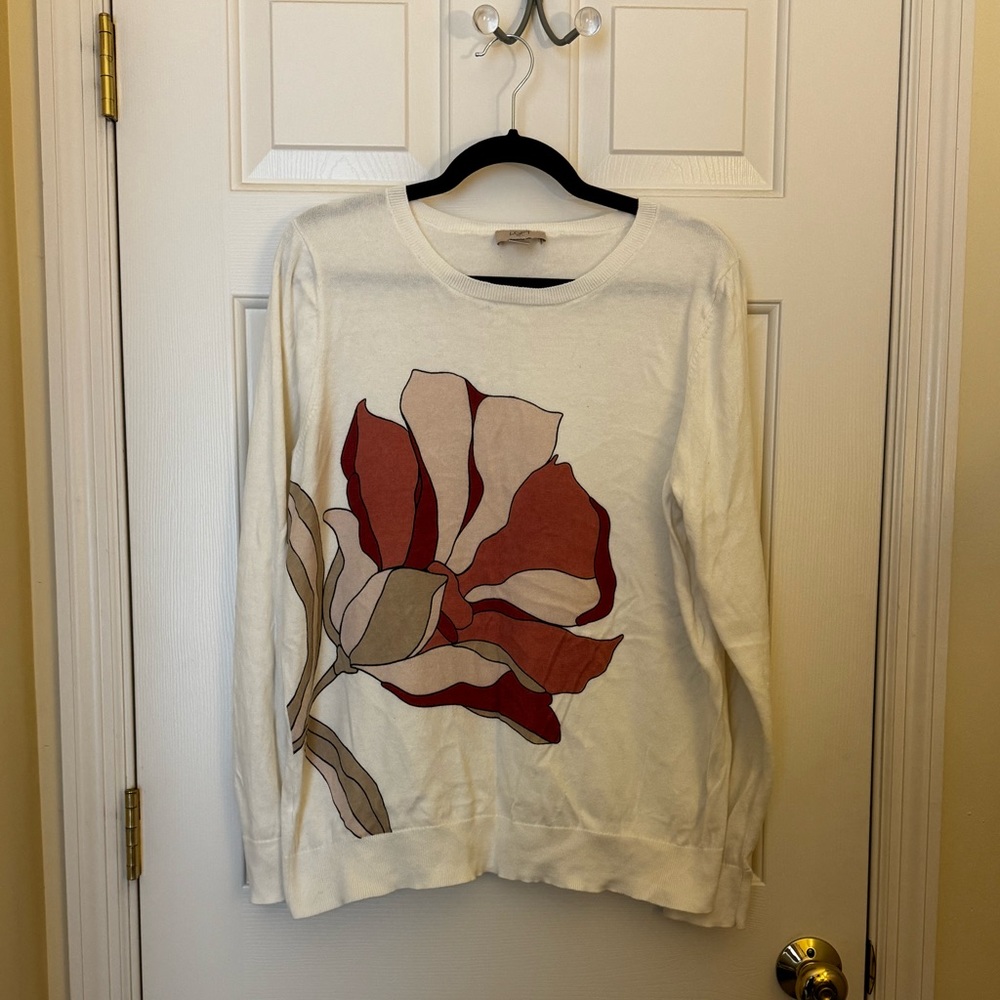 XL LOFT Cream Crewneck Sweater